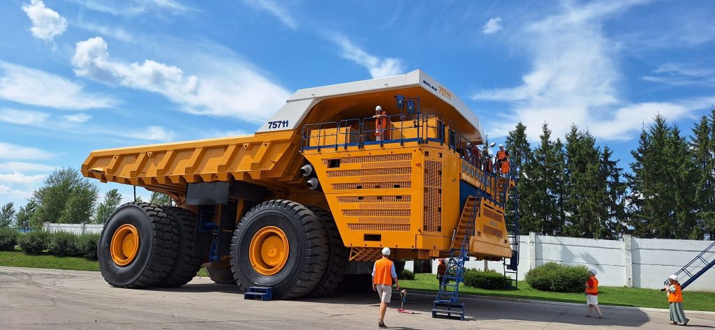 Экскурсия на Белаз